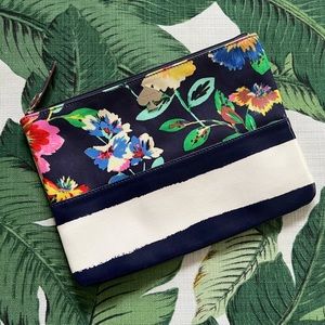Kate Spade • Floral Willow Road • Large Gia Zip Pouch